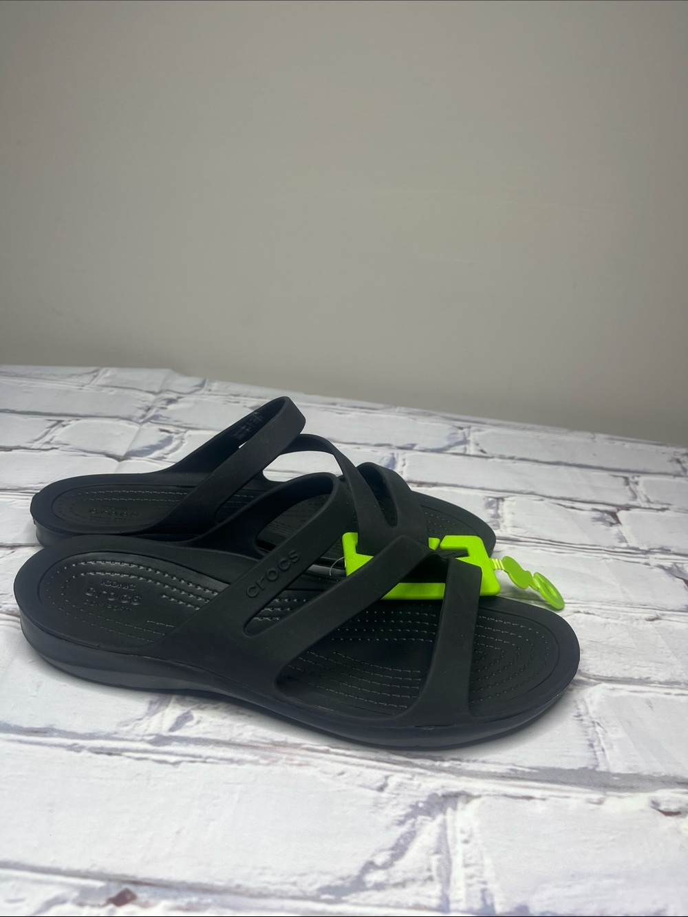 CROCS Black Swiftwater Sandal